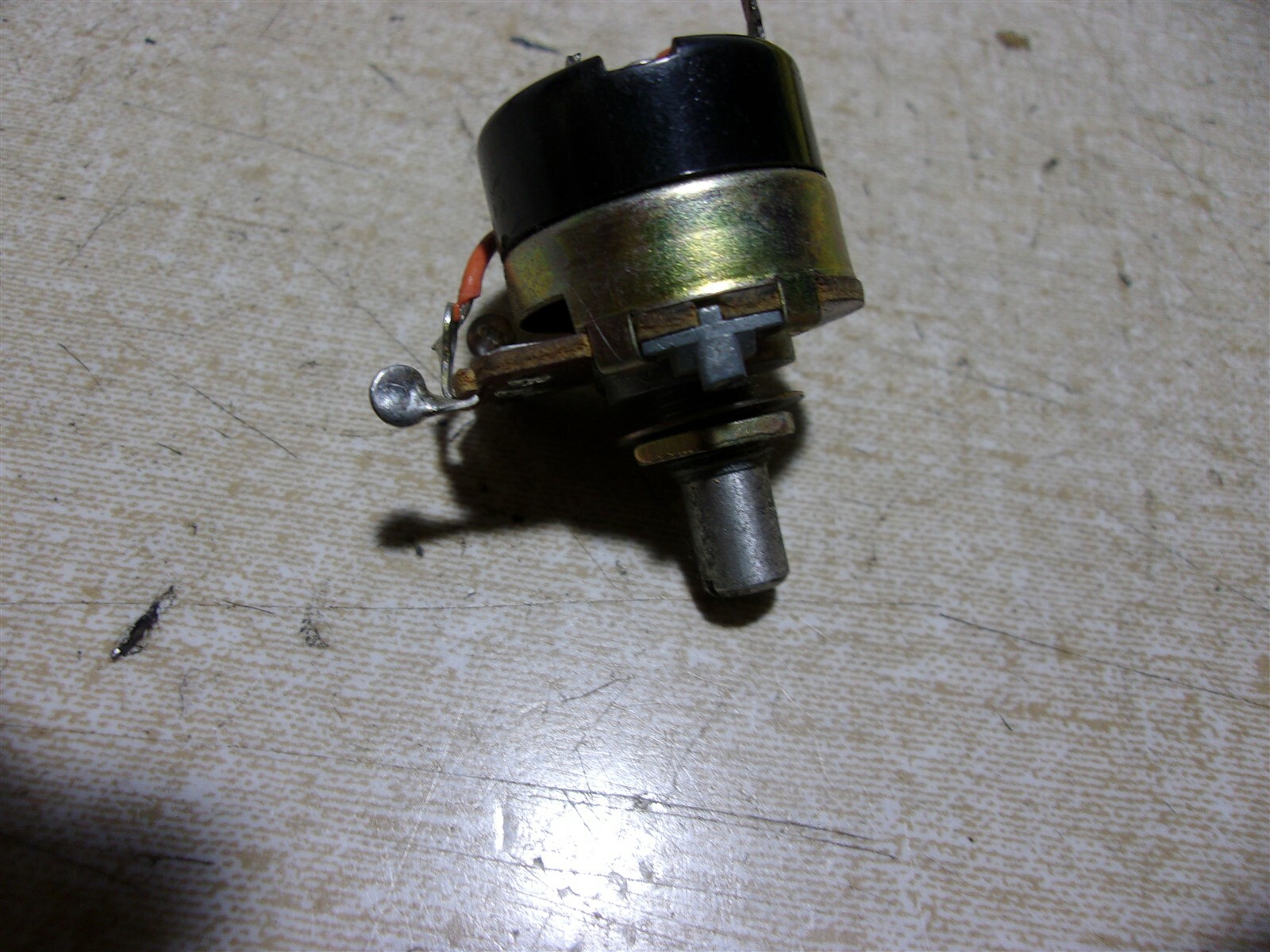 Alpha B10K Potentiometer *FREE SHIPPING*
