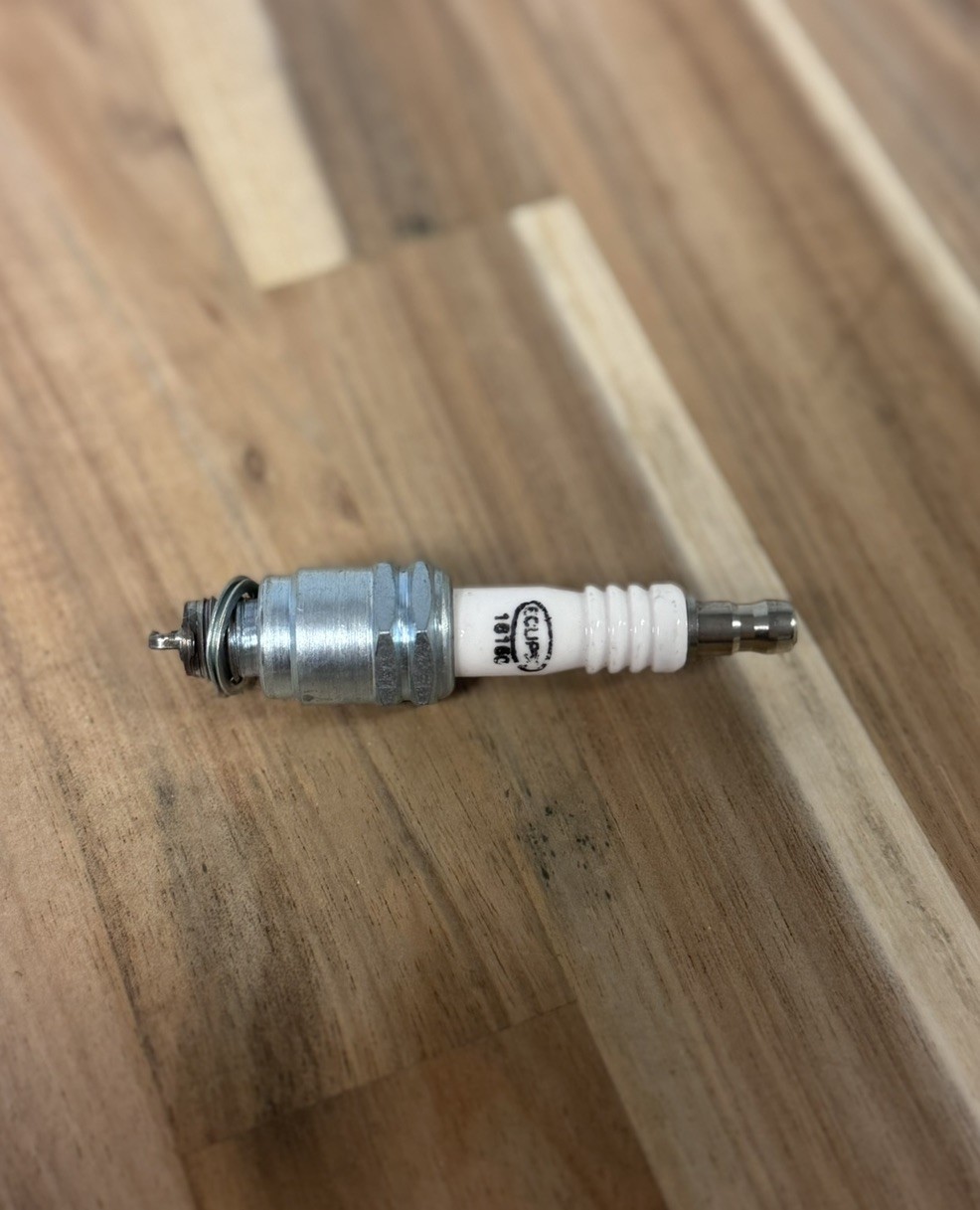 NEW- Auburn 1-101 Spark Plug maxon eclipse burner
