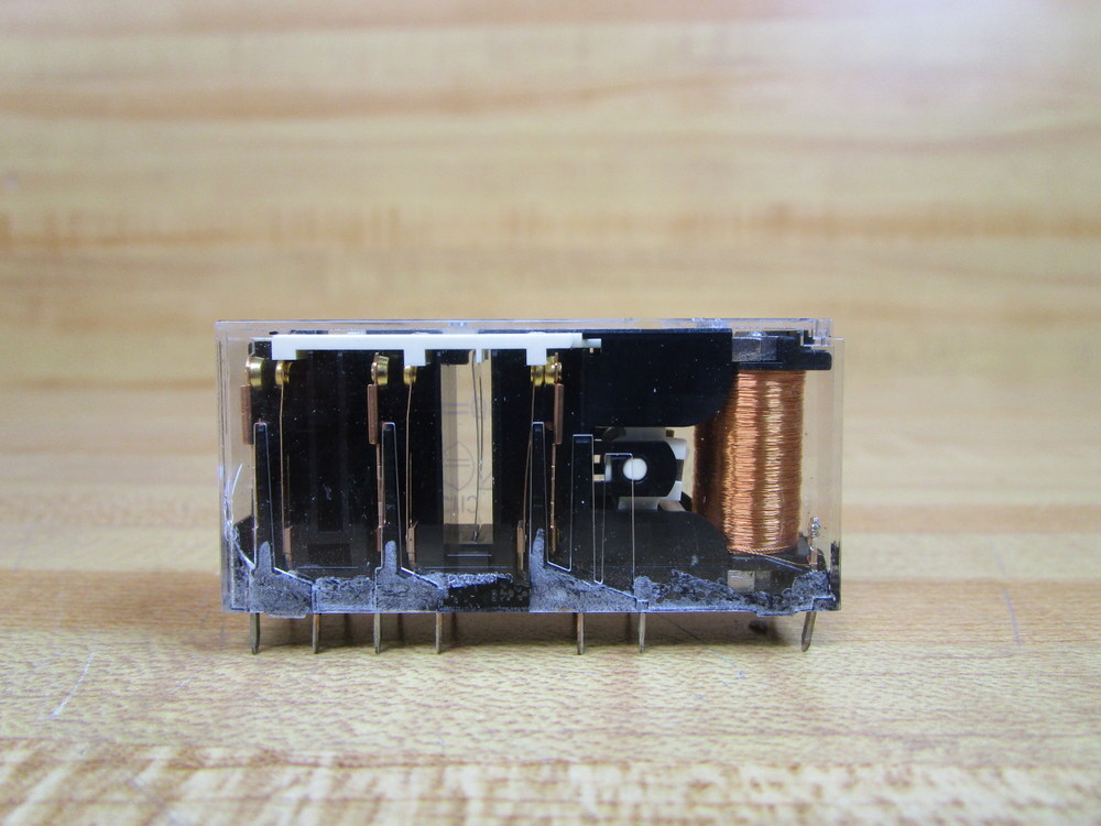 Omron G7SA-4A2B DC24 Safety Relay G7SA-4A2B