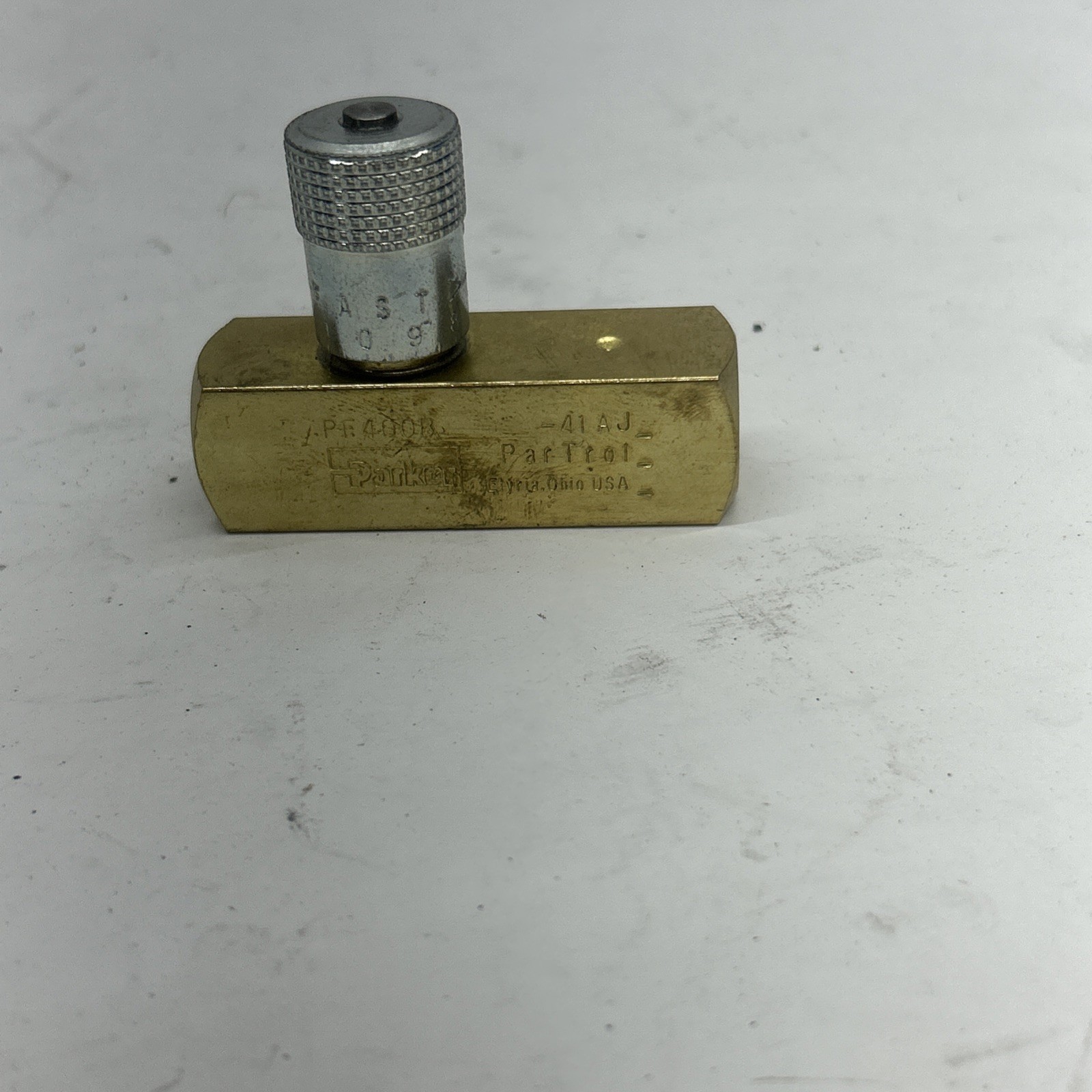 NEW ! PARKER 1/4″ FLOW CONTROL VALVE PF400B. Parker Pf-400b