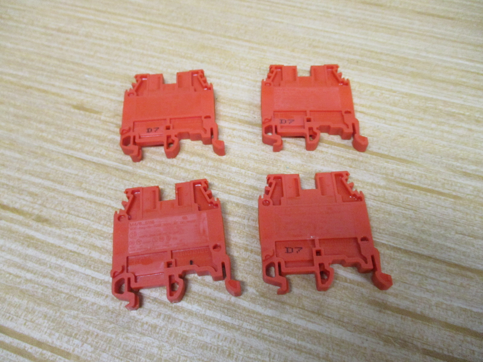 Entrelec ABB M4/6-5116 Block 1SNA115116R0700 Orange (Pack of 4)
