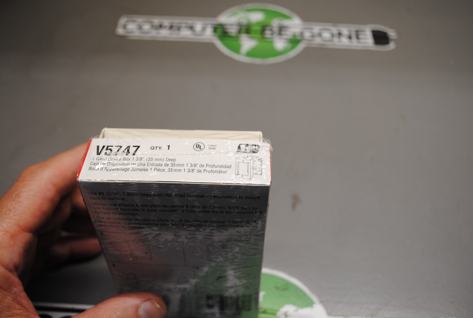 Wiremold V5747 Shallow Switch Receptacle Box 1 Gang Metal 1-3/8″ Deep FREE SHIP
