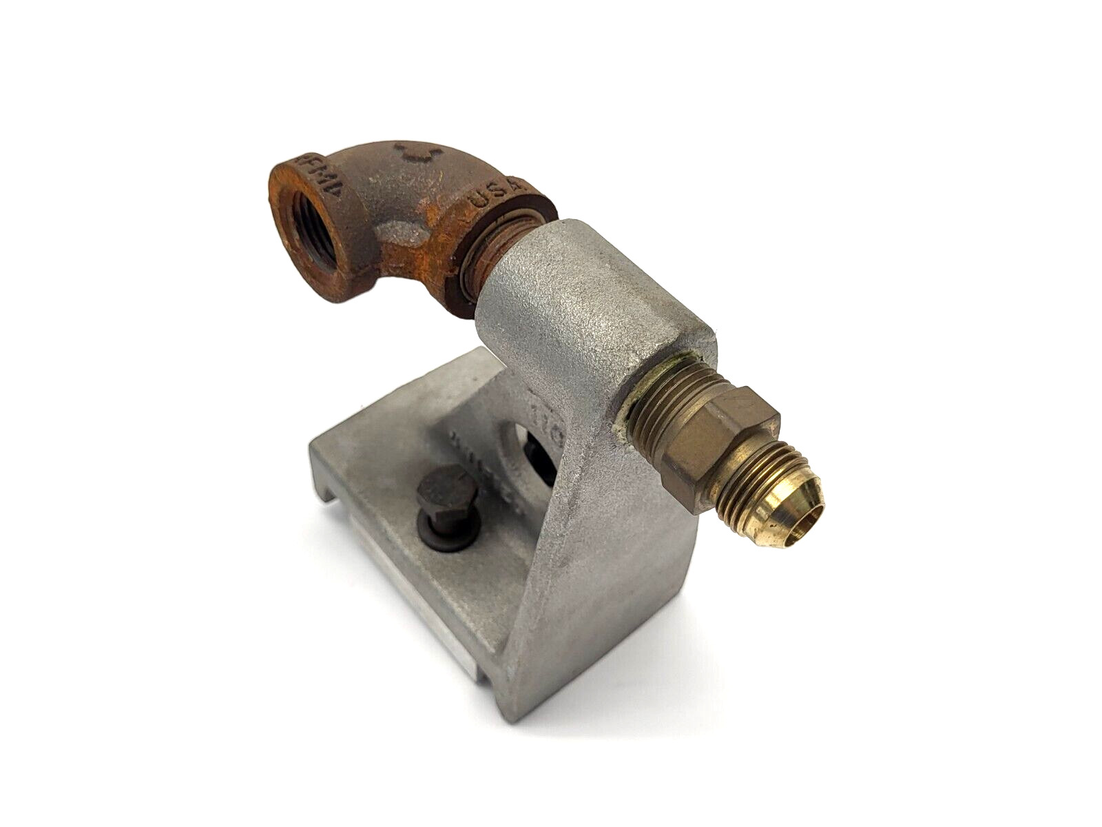 Unified Ind Det 116 Pipe Mount