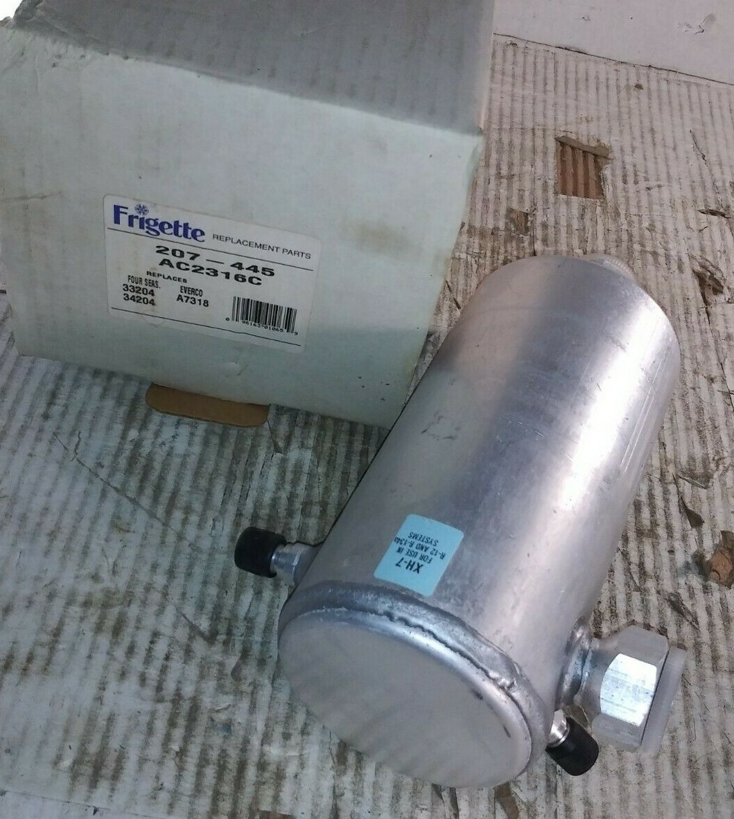 1 NEW FRIGETTE 207-445 (AC2316C) A/C ACCUMULATOR NIB ***MAKE OFFER***