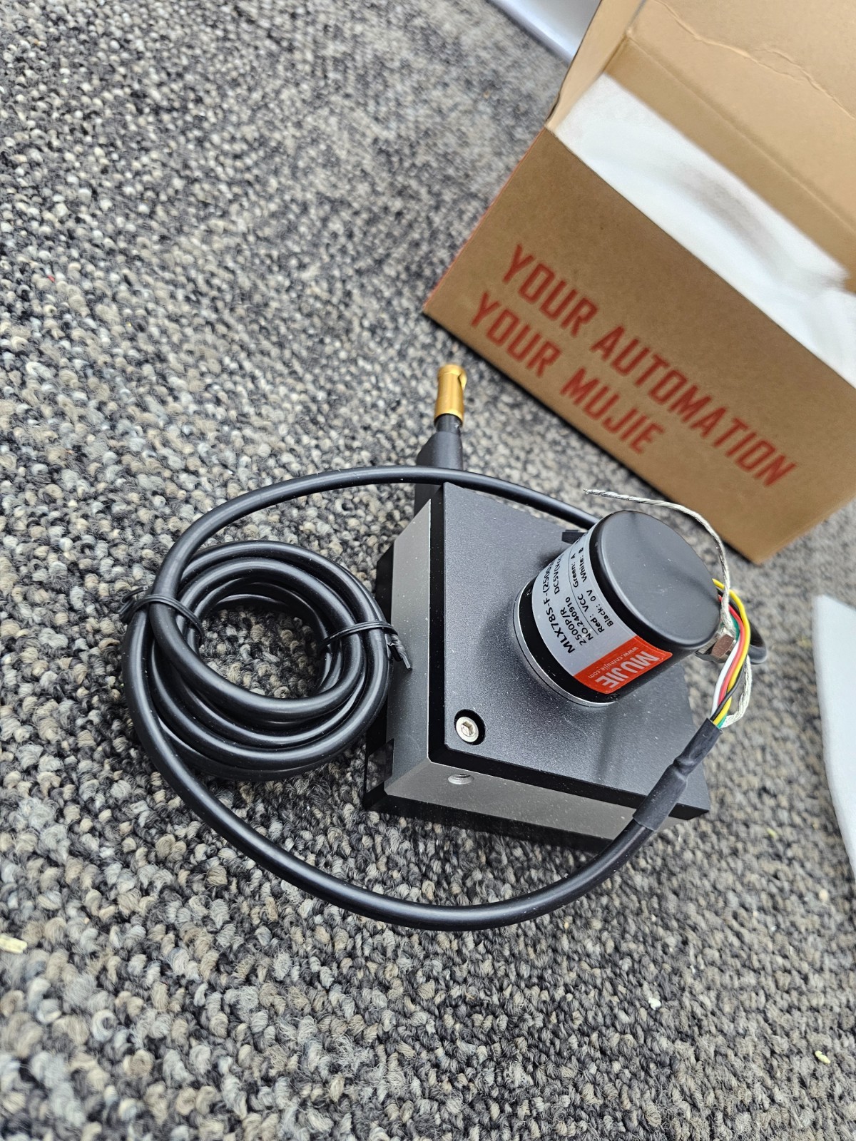 Phidgets ENC4119_0 Draw-Wire Encoder – 3000mm MLX78S-F-(2500)BZ5F2-3M
