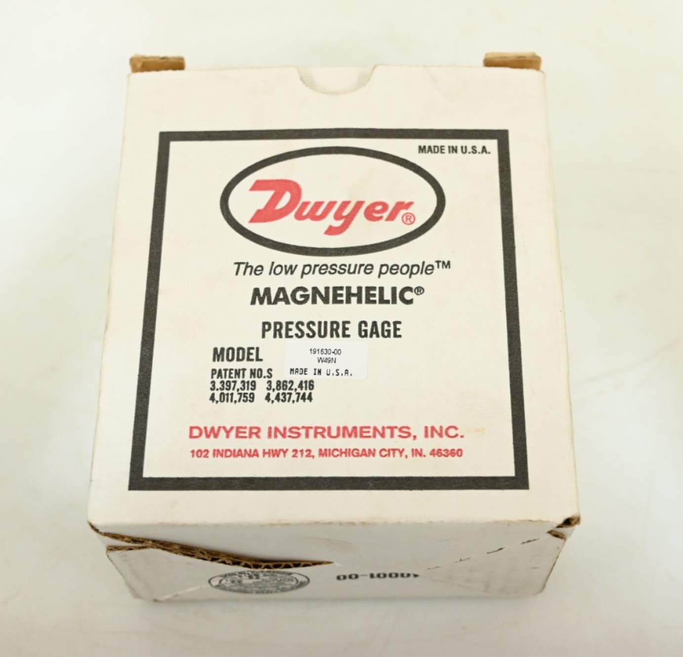 Dwyer 191630-00 Pressure Gage