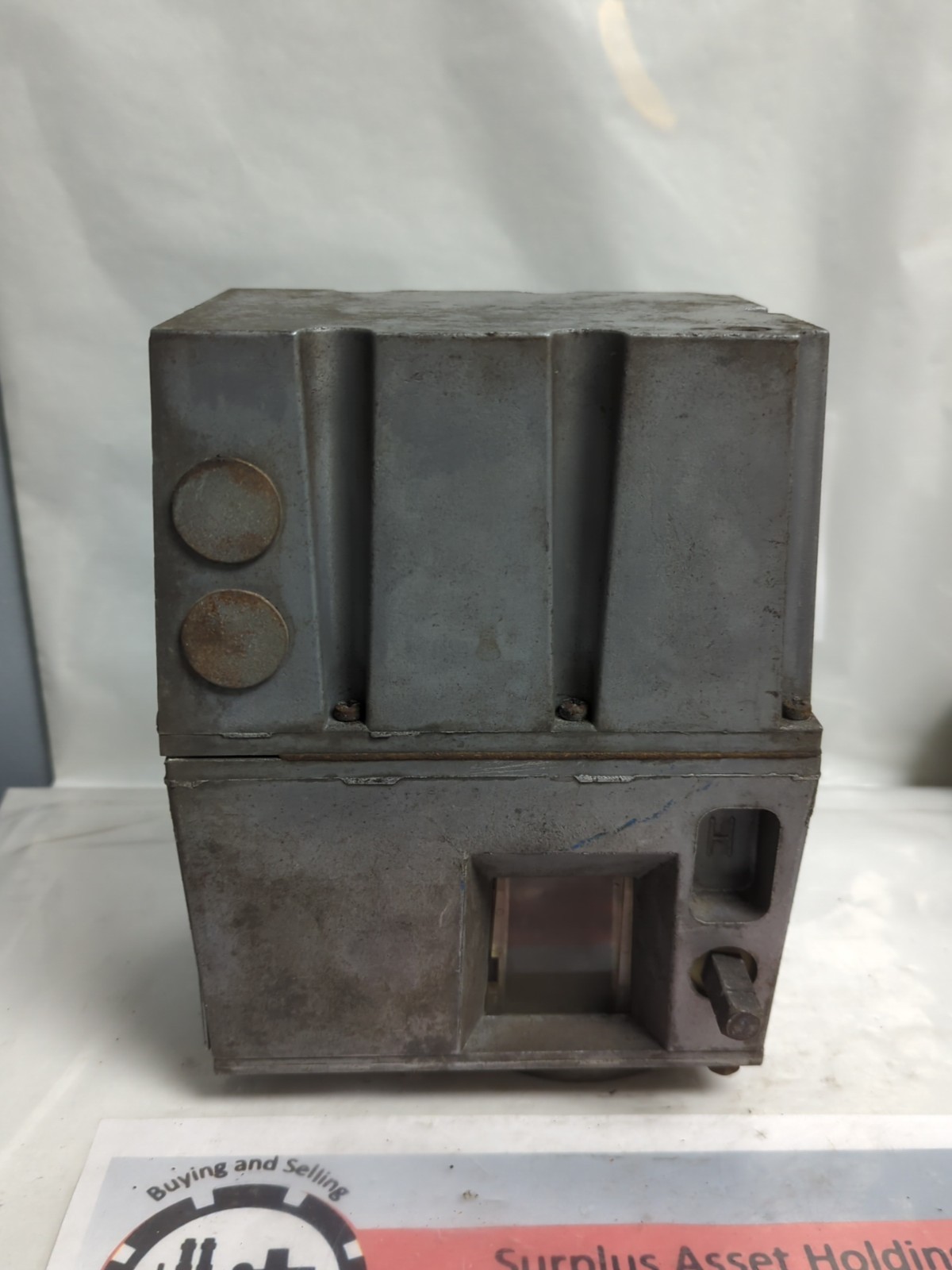 HONEYWELL,V4055 A 1064 2,FLUID GAS VALVE 120V 60HZ PRE-OWNED
