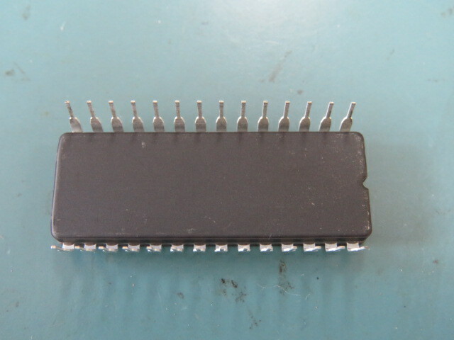 ST MICRO M27C256B-20F1 Qty of 5 per Lot EPROM, 32K x 8, 28 Pin, Ceramic, DIP;
