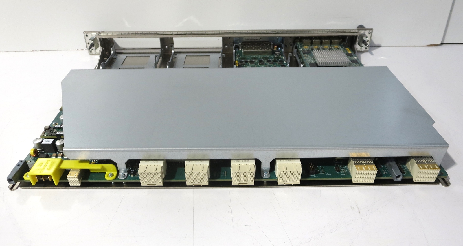 JUNIPER NETWORKS M320-FPC2-E3-A Flexible PIC Concentrator Type2 Enhanced III