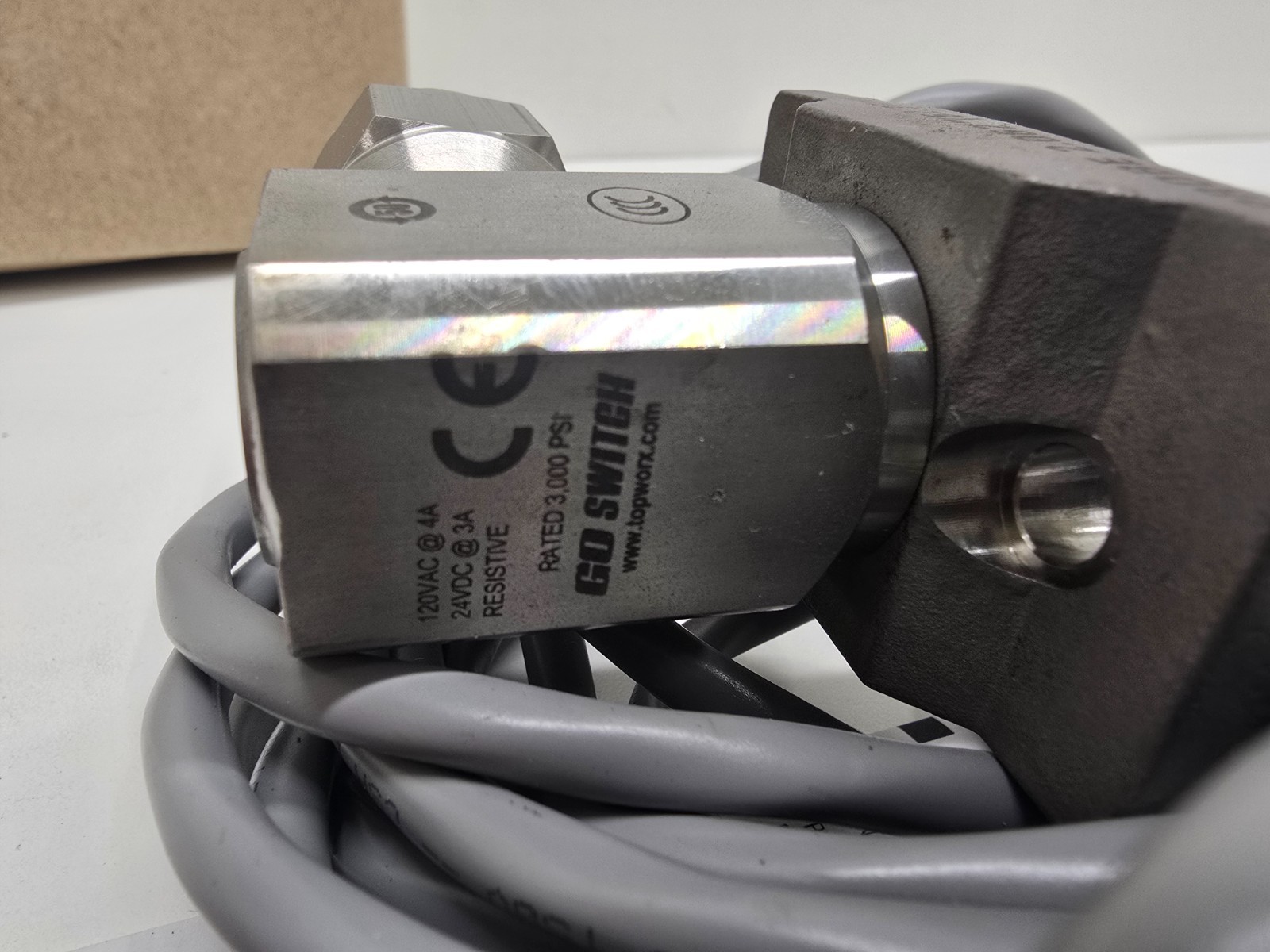 NEW IN BOX! TOPWORX GO SWITCH 2.062 PROBE PROXIMITY SWITCH 7E-43758-B4