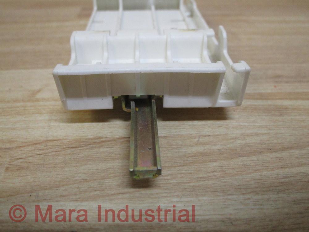 Allen Bradley 140DC1 Plate Adapter 140-DC1 (Pack of 3)