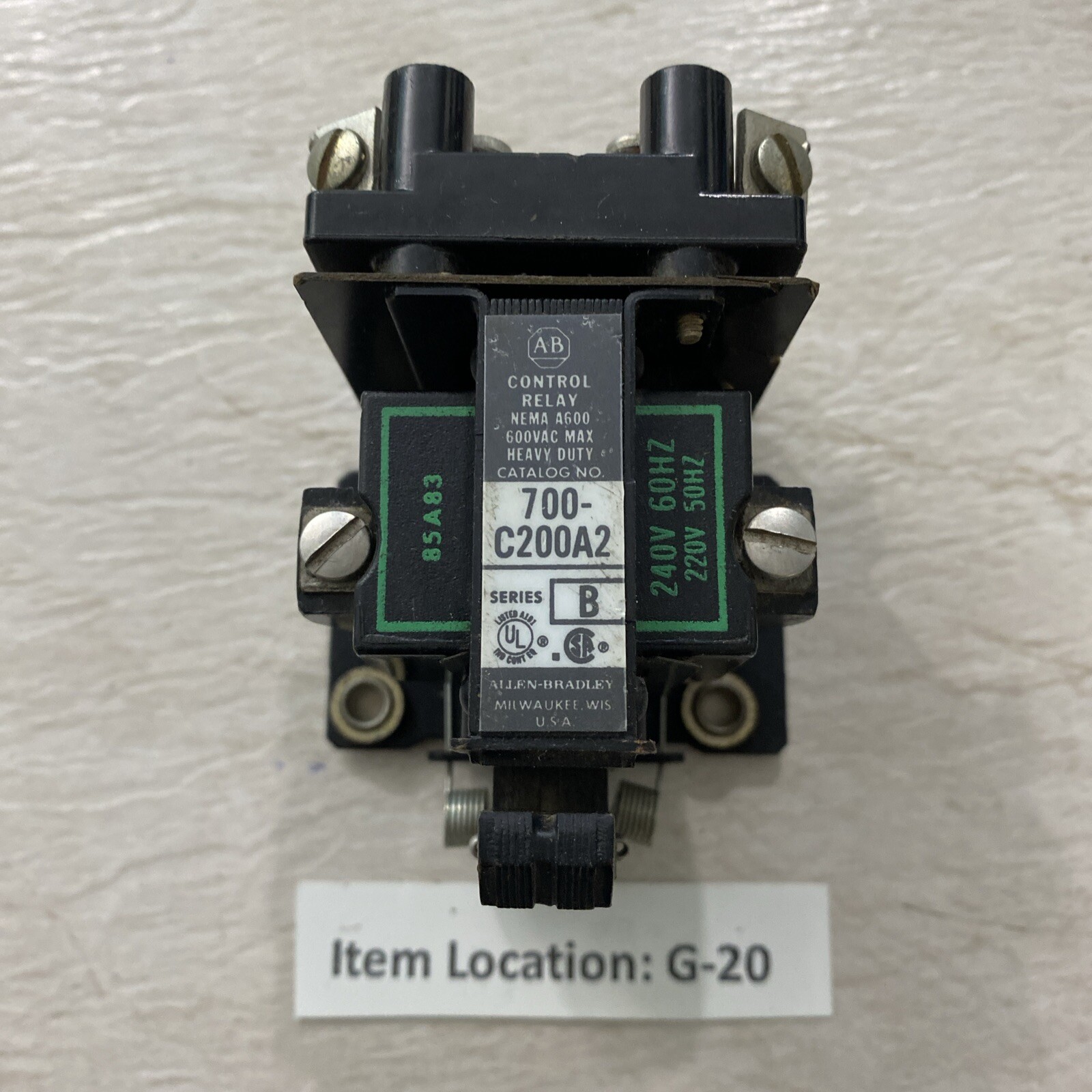 ALLEN BRADLEY 700-C200A2 Control Relay