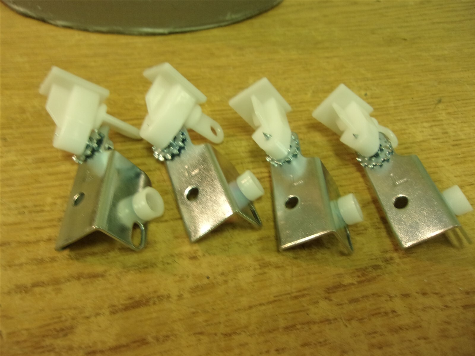 NEW Rowley Return Plate Pinch Pleat Left lot of 4*FREE SHIPPING*