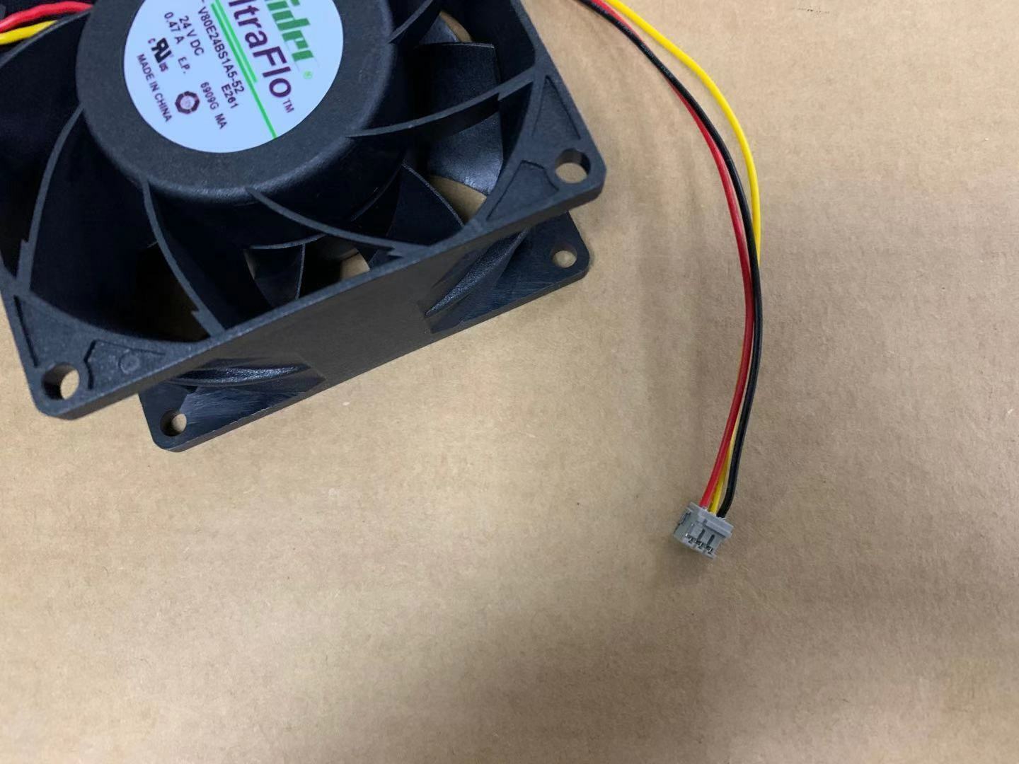 Nidec UltreFlo V80E24BS1A5-52 24V 0.47A 8038 80mm X38mm 3-wire 8CM Schneider fan