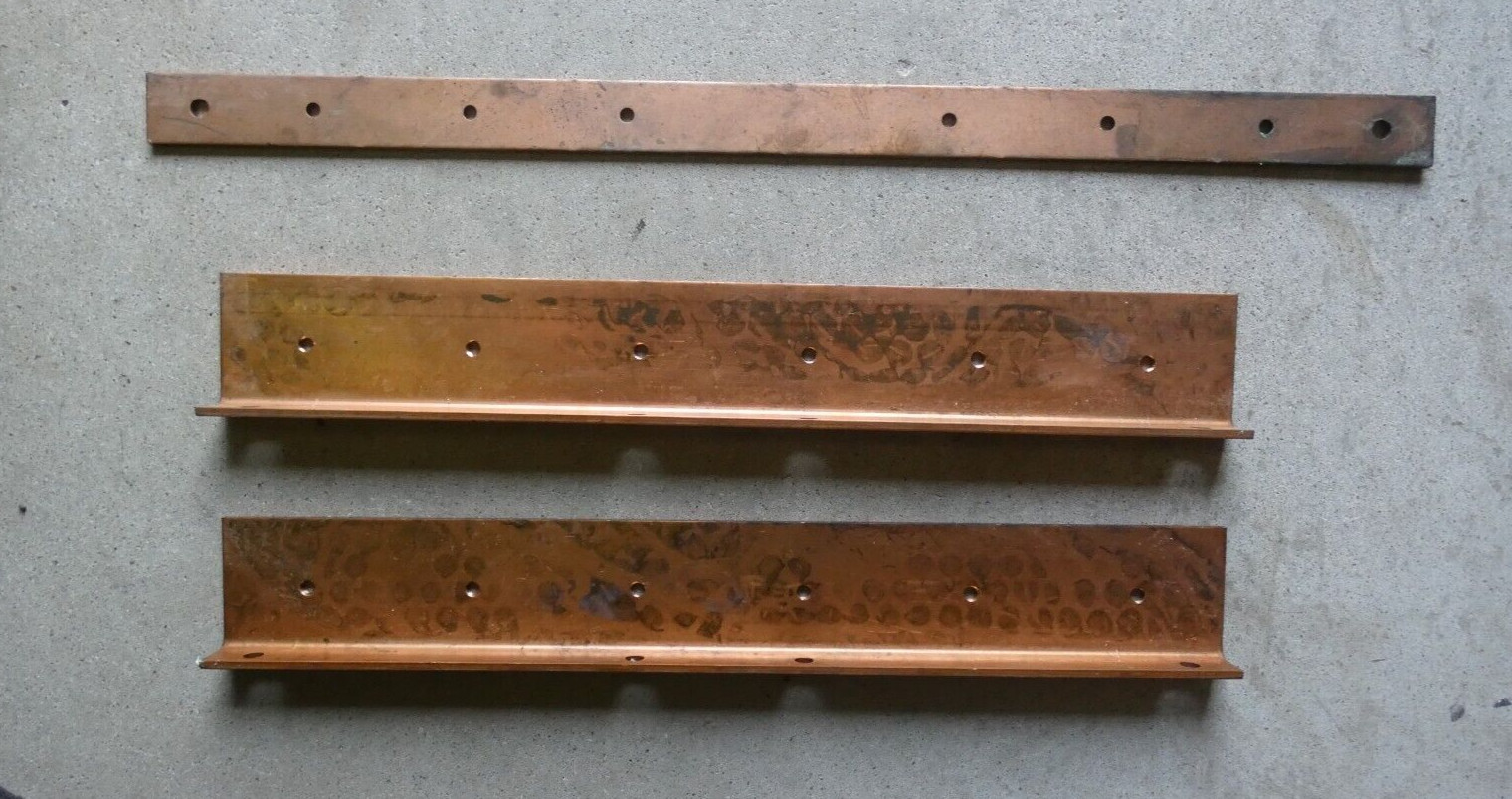New 8 Port Modular Earthed Entrance Panel 8PEEP-M – Missing 4 Sandwich Bars.