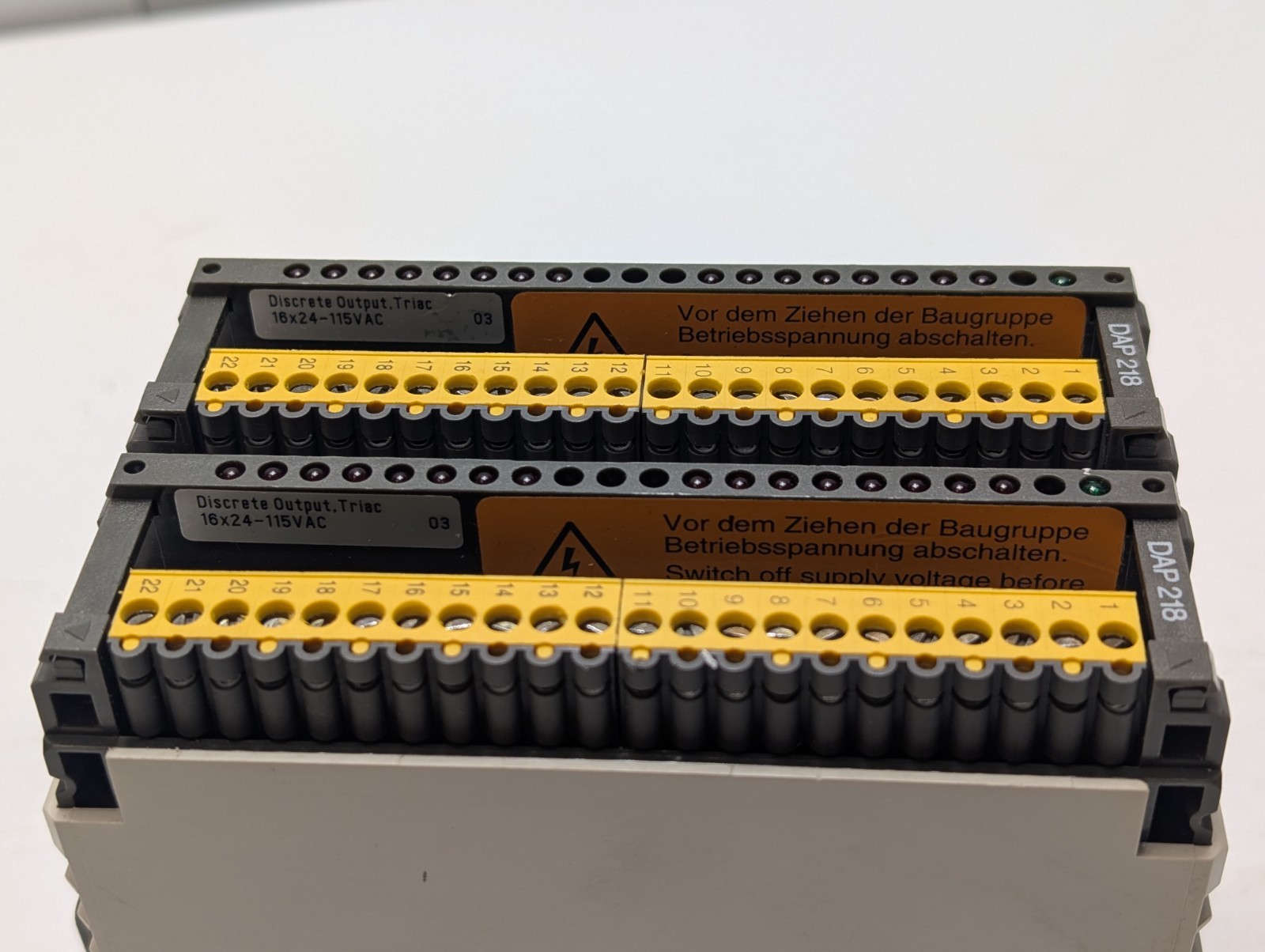 SCHNEIDER ELECTRIC DAP218/AS-BDAP-218 OUTPUT MODULE 115VAC
