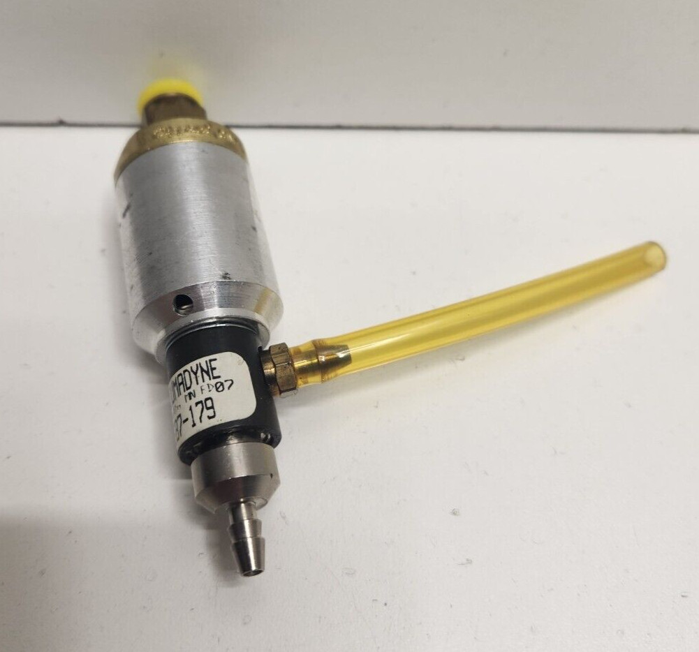 NEW OLD STOCK! PNEUMADYNE 1/4″ TUBE 125 PSI 3 WAY VALVE S87-179