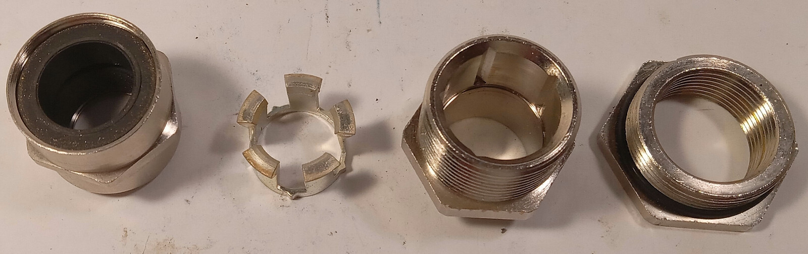 1 NEW NICKLE PLATED BRASS 57.2 mm CABLE GLAND CONNECTOR NNB ***MAKE OFFER***