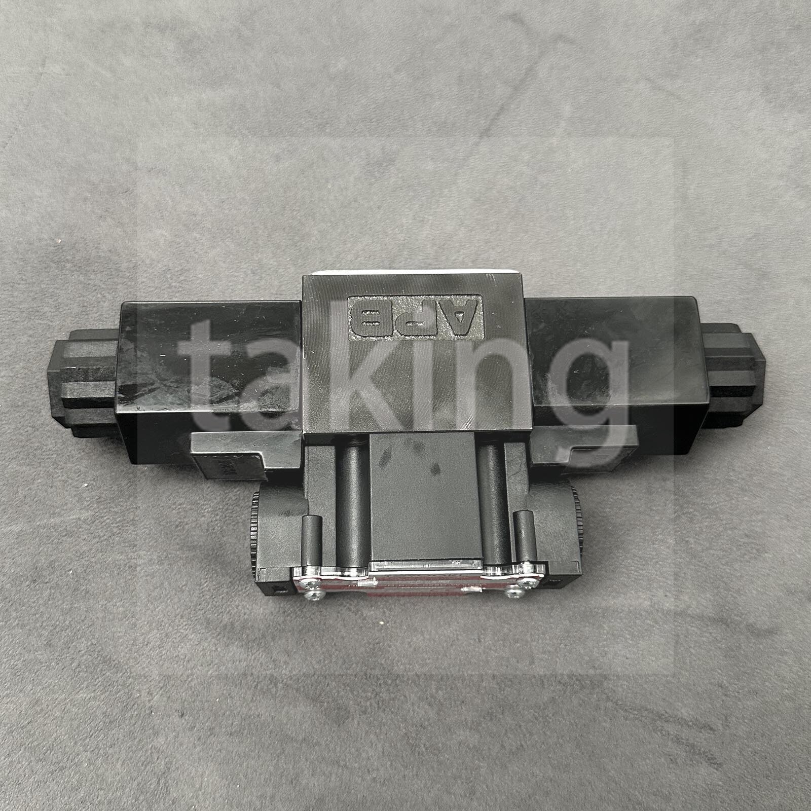 1PCS New Directional Solenoid Valve for HD1-2WD-BCA-025D-WYD2A
