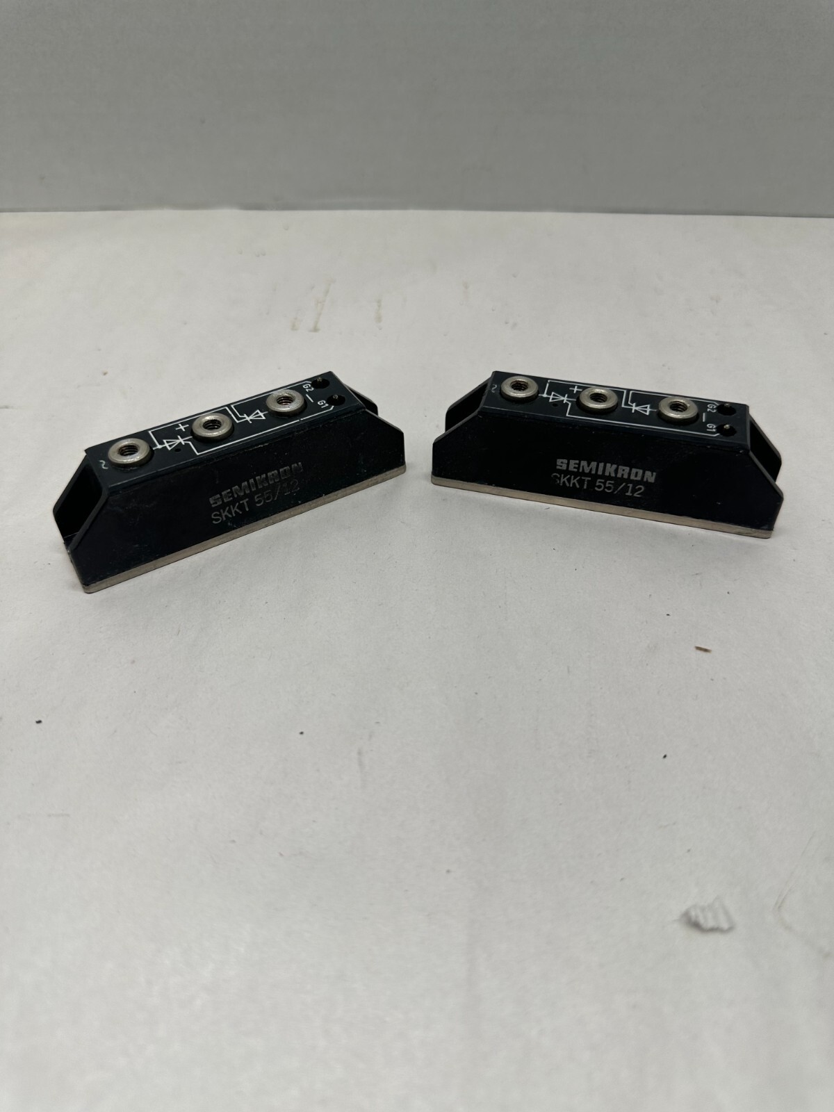 Lot of 2 – Semikron SKKT 55/12 Semipak Thyristor Module
