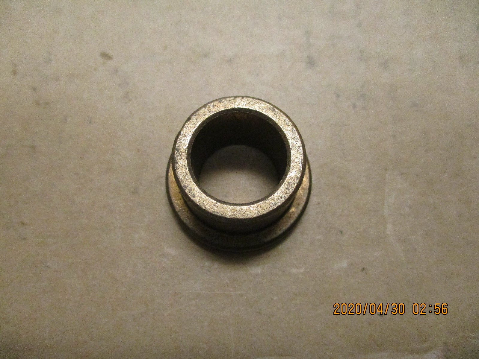 NEW OILITE FLANGED BRONZE BUSHING (FB1014-5) 5/8″ ID X 7/8″ OD X 5/8″W, LOT 4PC.