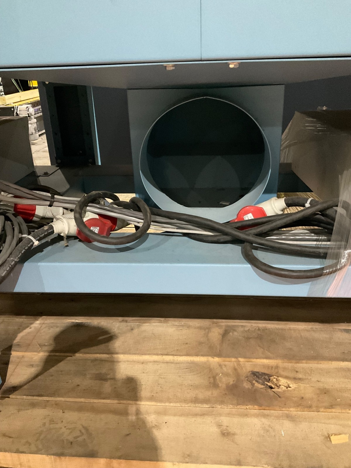 AMERICAN ULTRAVIOLET Z2756 CONVEYOR USED