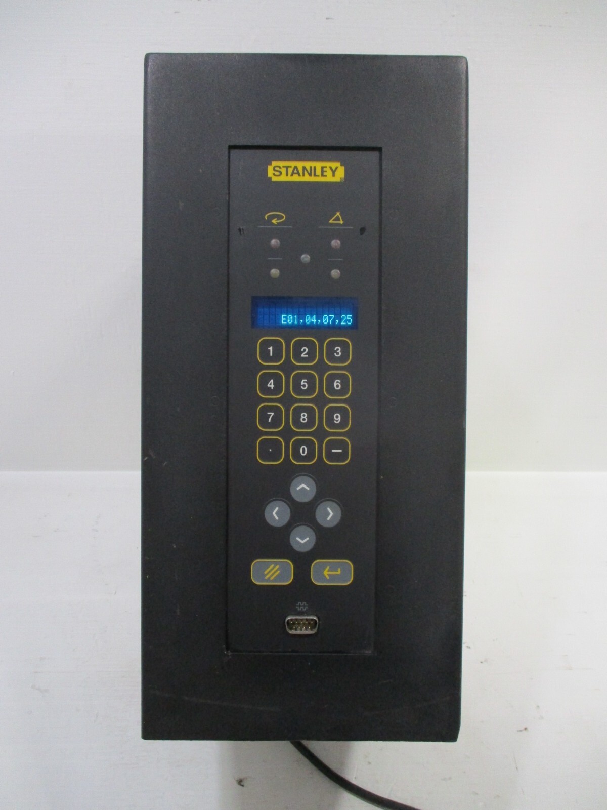 Stanley Q2001-010-001 DELTA GEN 2 Nutrunner Controller 120/220V 10A 1PH