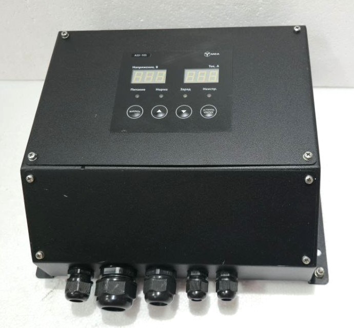 MCA UNICOUNT AUTOMATIC CHARGER A3Y 105 20A 220V 50-60HZ 20.0AMP 1051220131-038