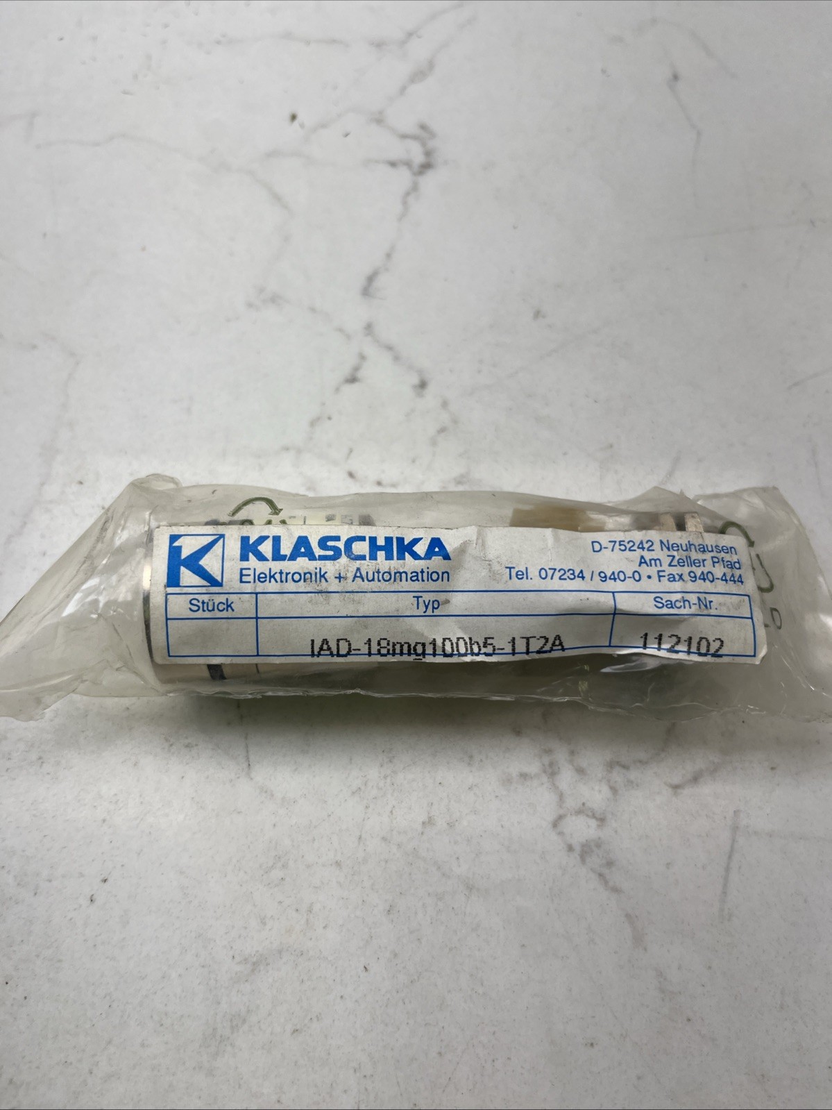 Klaschka IAD18MG100B5-1T2A Inductive Sensor New In Packaging
