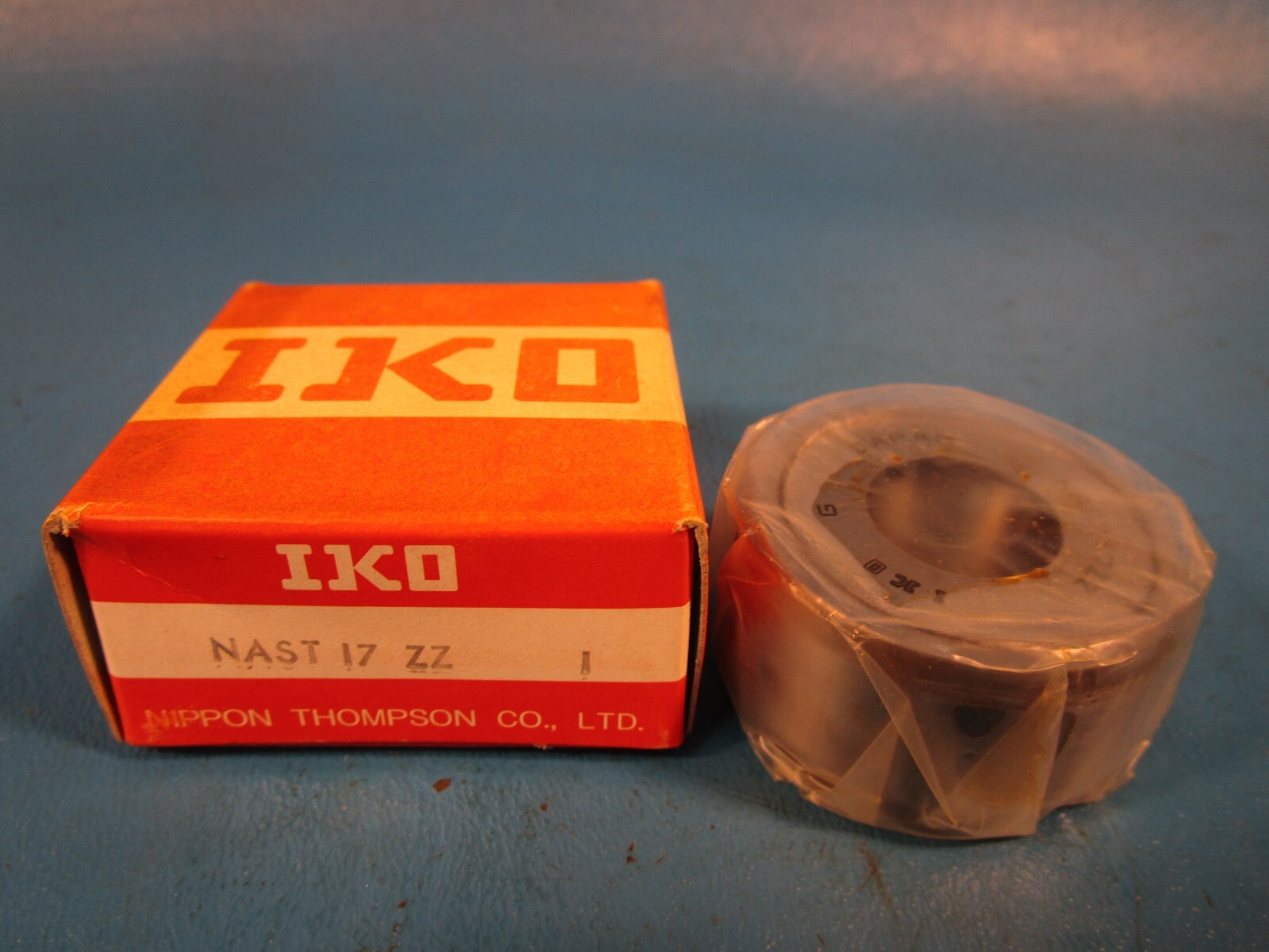 IKO NAST17ZZUU Roller Followers, With Inner Ring 17x40x20mm