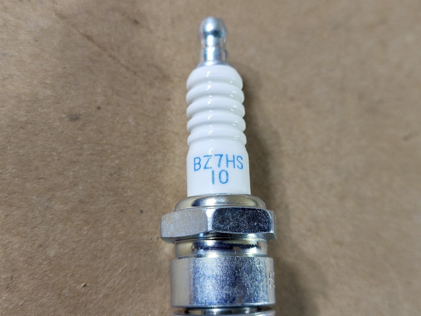 SURPLUS NEW NGK BZ7HS-10 Nickel Spark Plug – Transportation