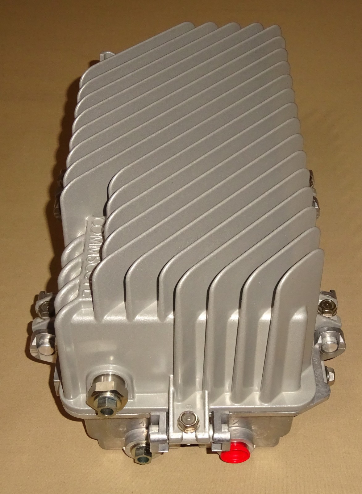 Commscope FDX-LE-XX-XFX Amplifier FDXLEXXXFX NEW