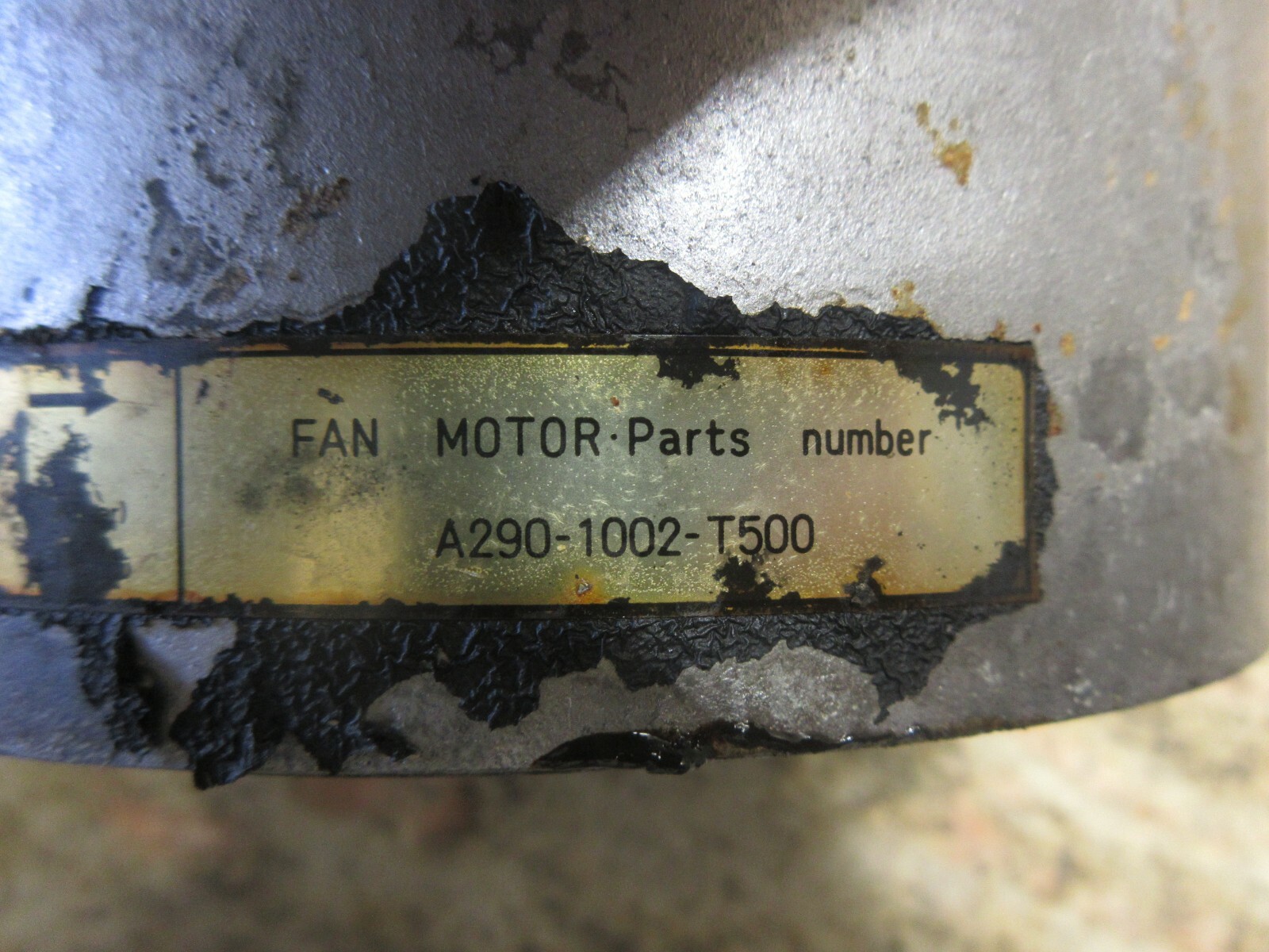 FUJI FANUC SPINDLE MOTOR FAN A290-1002-T500 7″