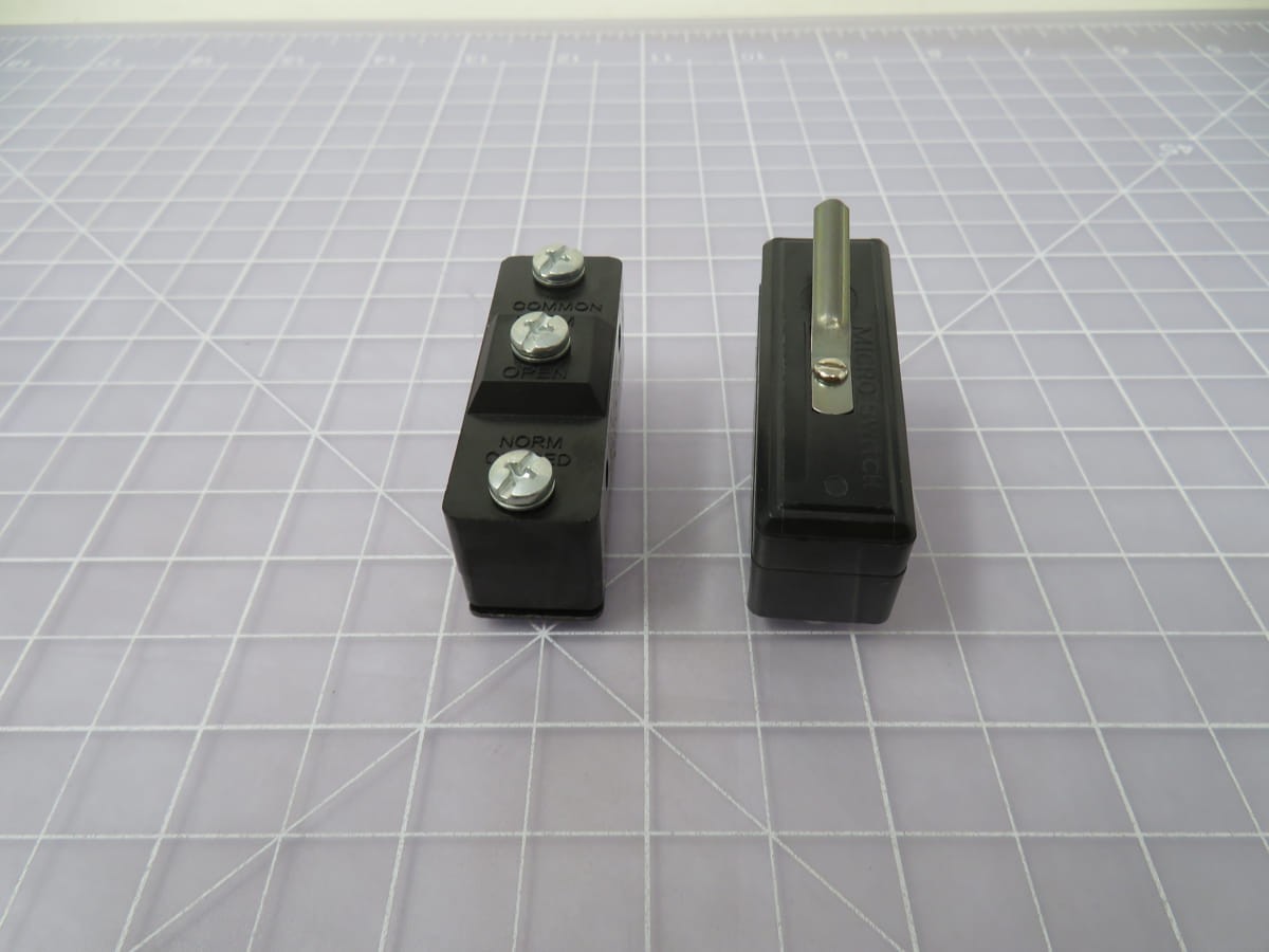 Lot of 7 Honeywell BZ-2RL131T Basic / Snap Action Switches LARGE BASICS X112340