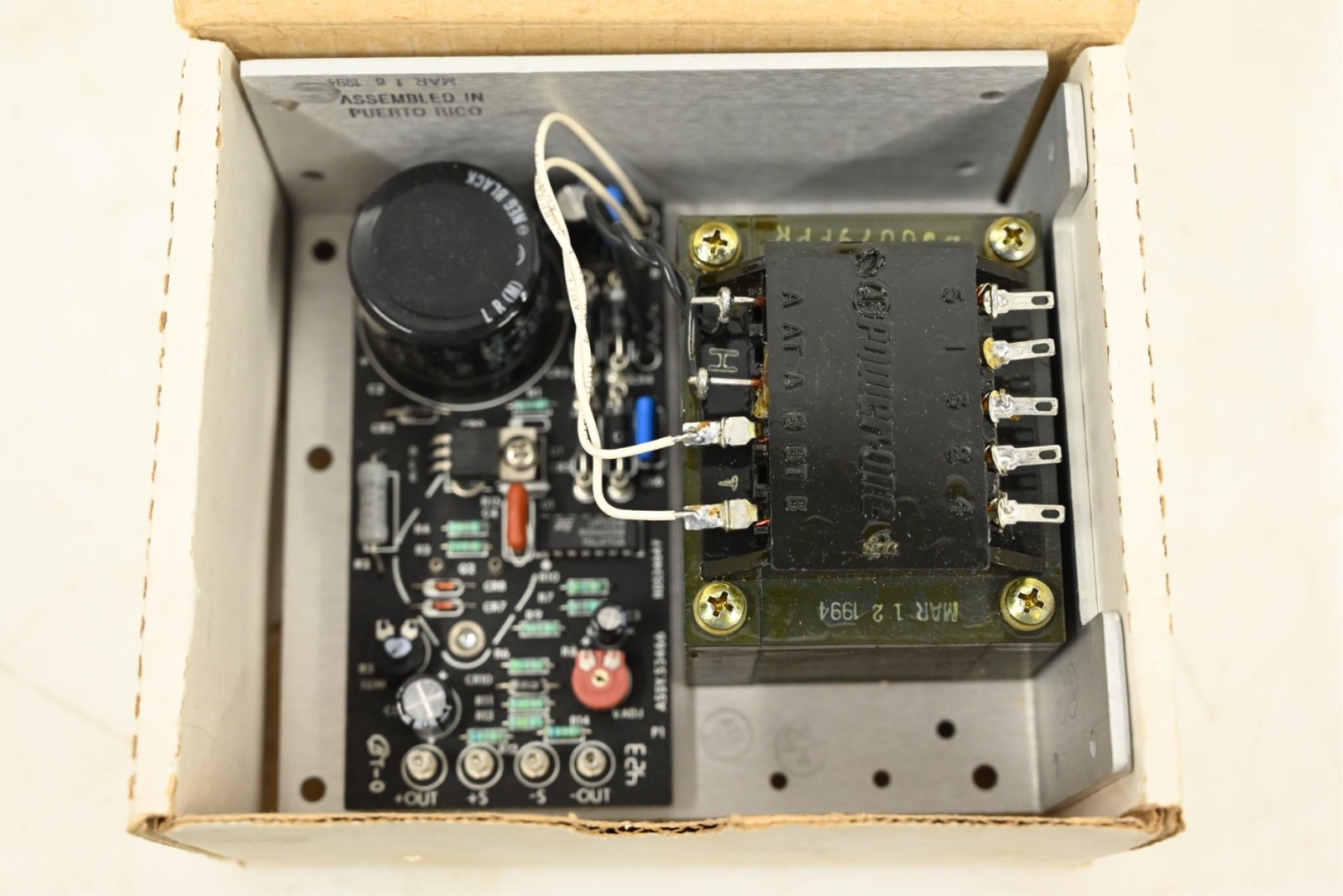 Power-One HC12-3.4-A Power Supply