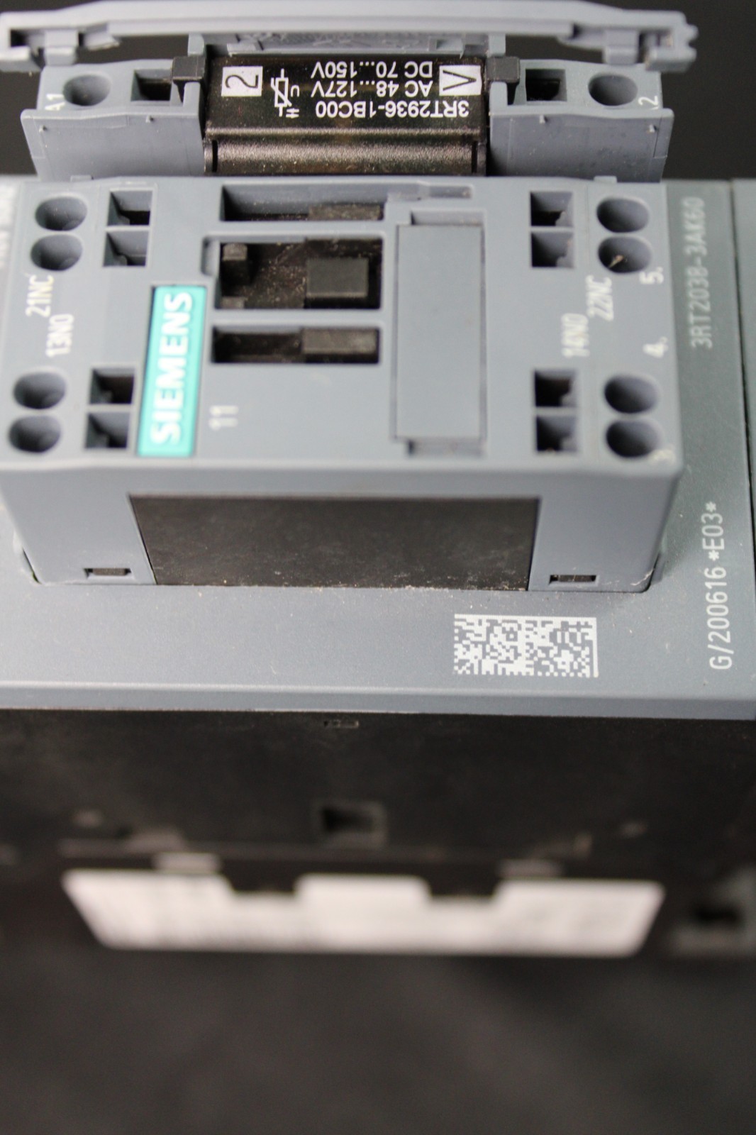 SIEMENS CONTACTOR 3RT2038-3AK60 110v/120v 3RT293-61BC00 SURGE SUPRES INSTALLED