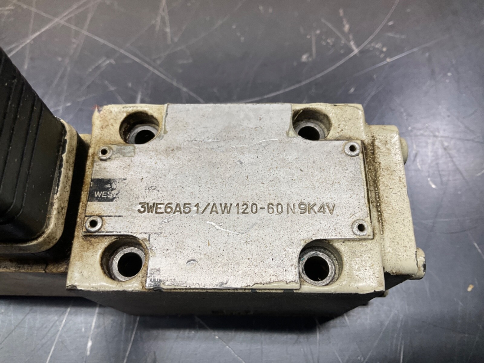 REXROTH 3WE6A51/AW120-60N9K4V HYDRAULIC VALVE #31A90PR2*IAC