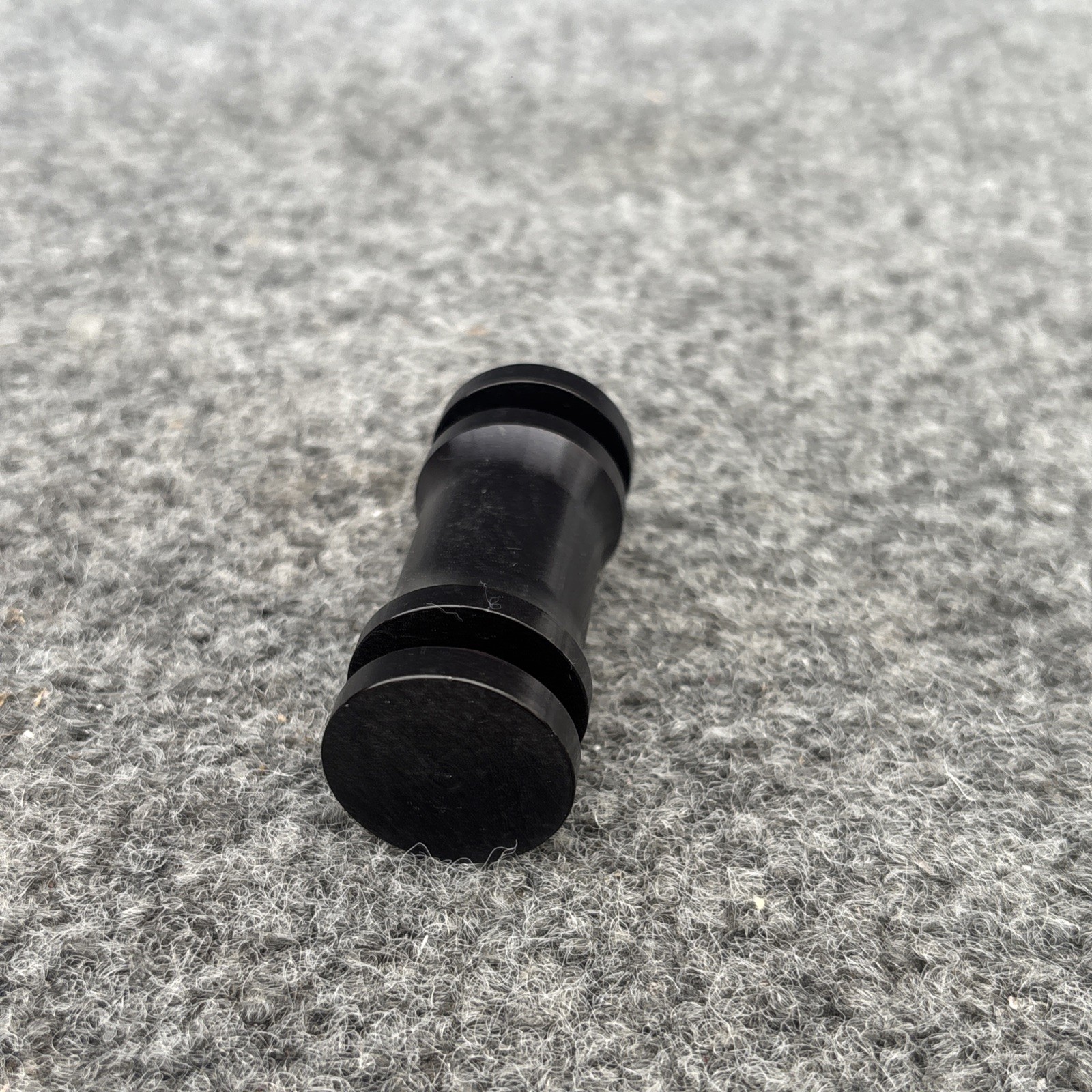 TFS 35MM Motion Picture film Transport Roller Keeper Black Anodized Aluminum New
