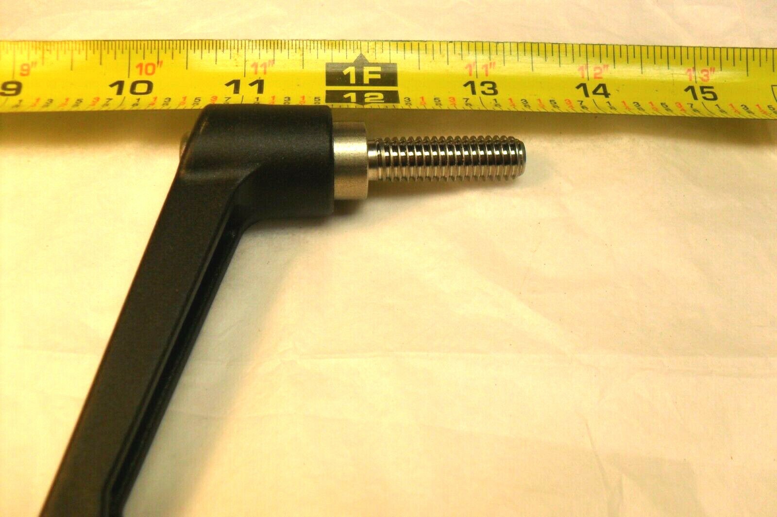 JW WINCO 6T32S35K Stainless S 3/8-16, Shank 1-1/4″ Plastic Body,Adjustable Lever