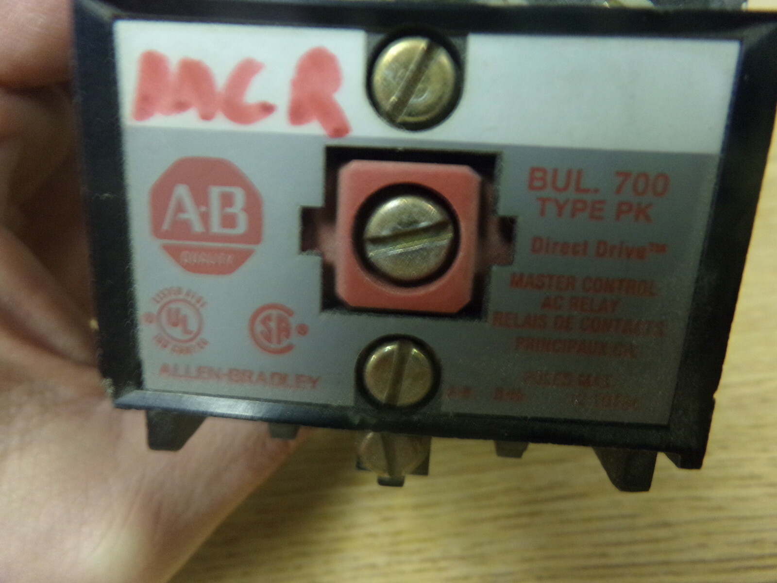 Allen Bradley 700-PB40 700-DK400A1 Type PK Direct Drive Master Control AC Relay