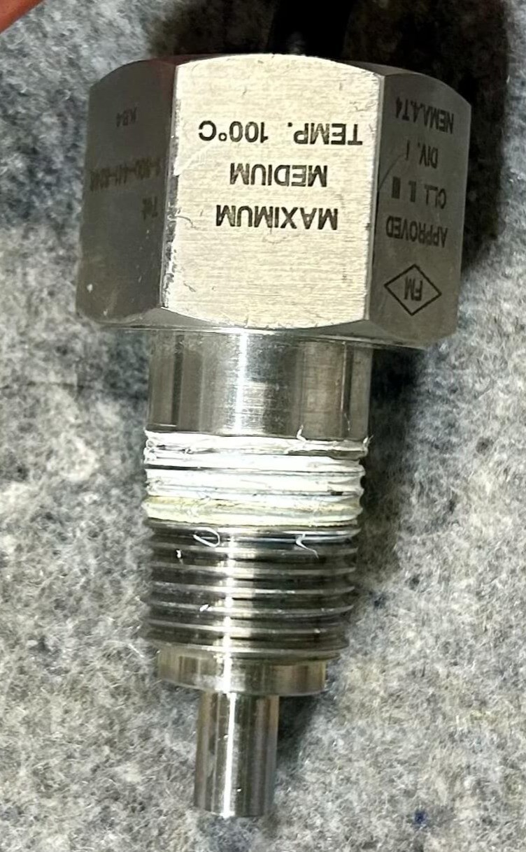 IFM Electronics SF3020 Flow Sensor