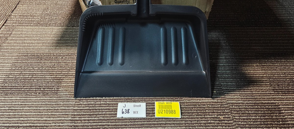(QTY 6) Spill Magic 206DP Portable Dustpan,Black,12-1/4″ L 206DP