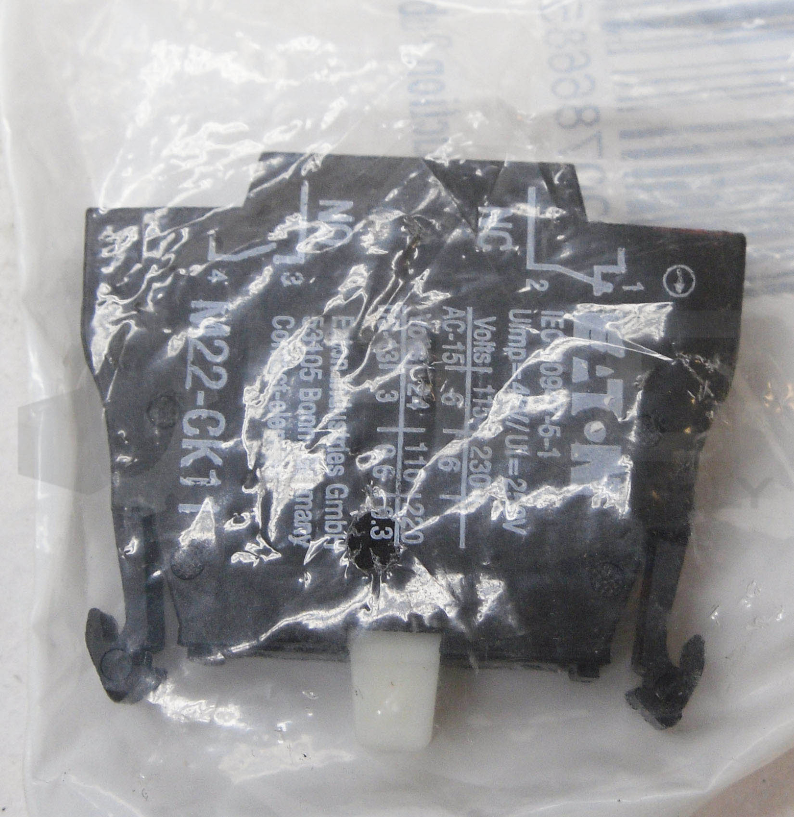 NEW EATON NZM2-A80H-BT-NA CIRCUIT BREAKER 80A 690C NZM2