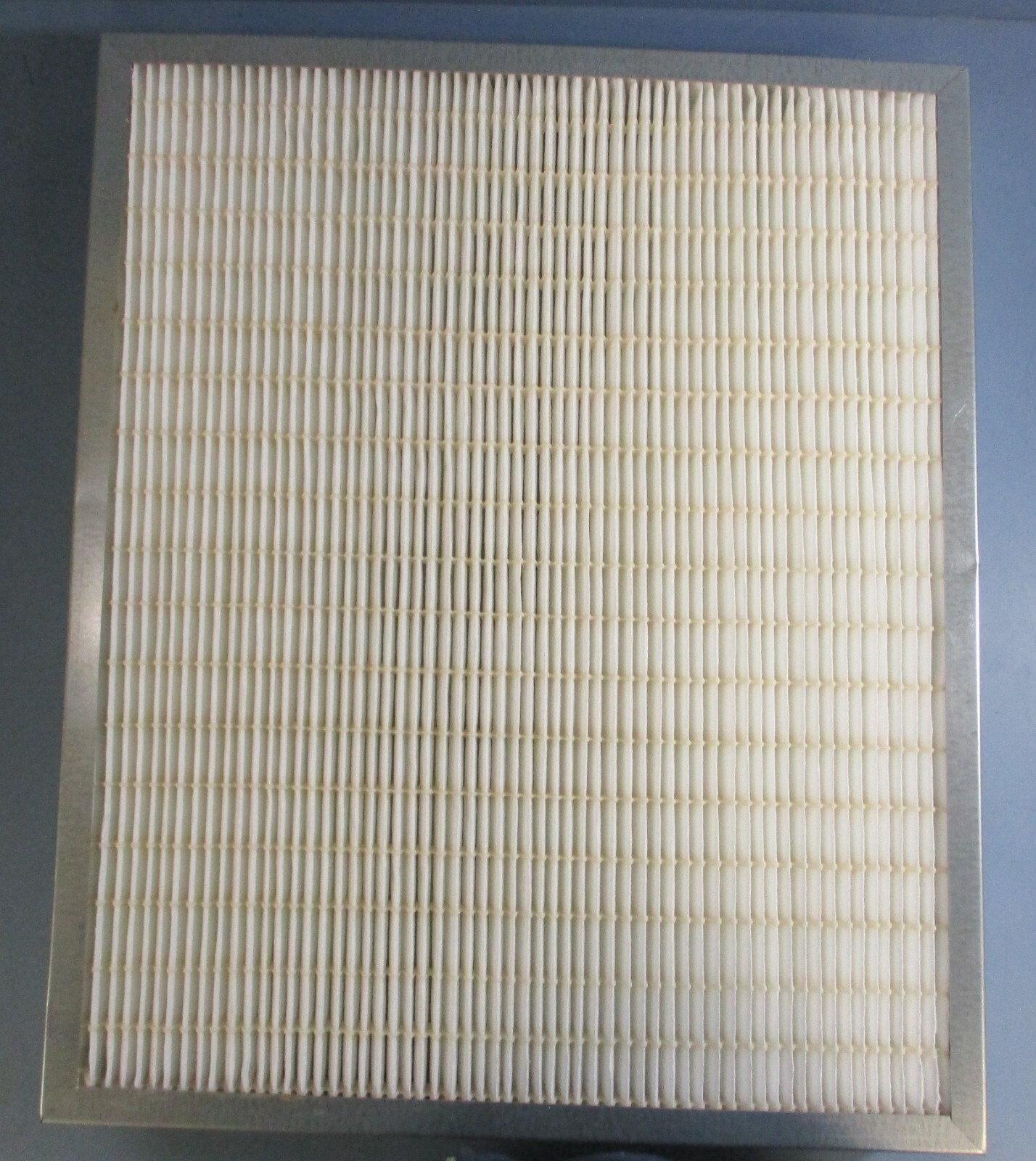 Air Handler 2GFN2 Mini Pleat Air Filter 20″ x 24″ x 4″ 95% MFRM FG MERV 14