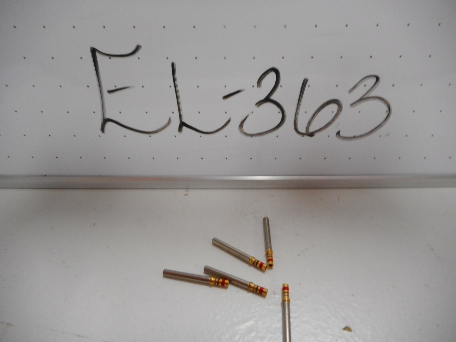 NOS – LOT OF 125 MIL SPEC CONTACTS SKT 16 GA LONG M39029/30-218