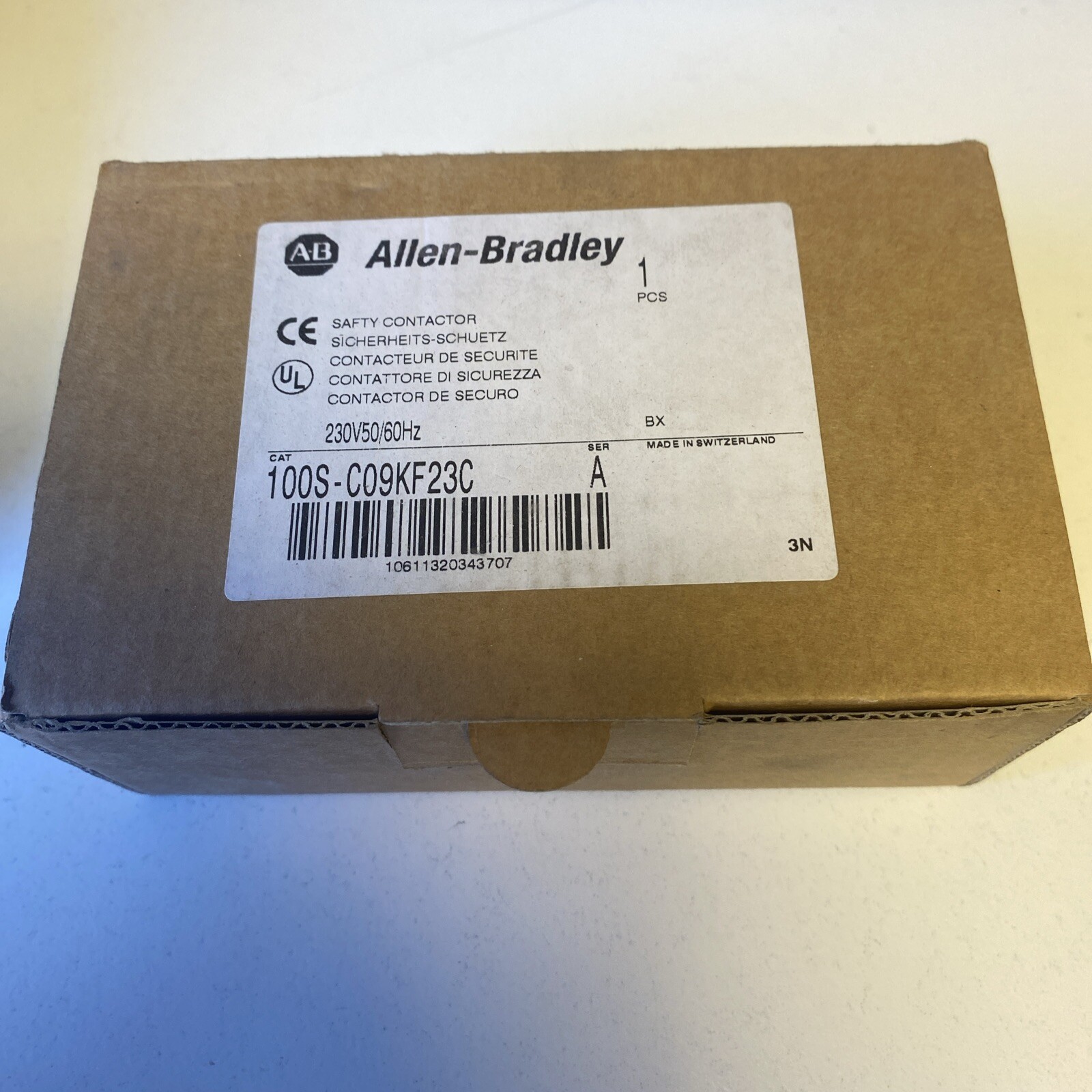 Allen-Bradley 100S-C09D05C Series C Safety Performance Contactor 9A 230V AC New