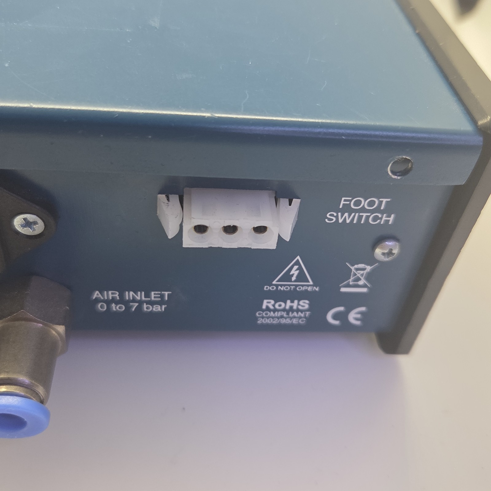 Fisnar JB1113N Pneumatic Liquid Dispenser Controller 0-100 psi
