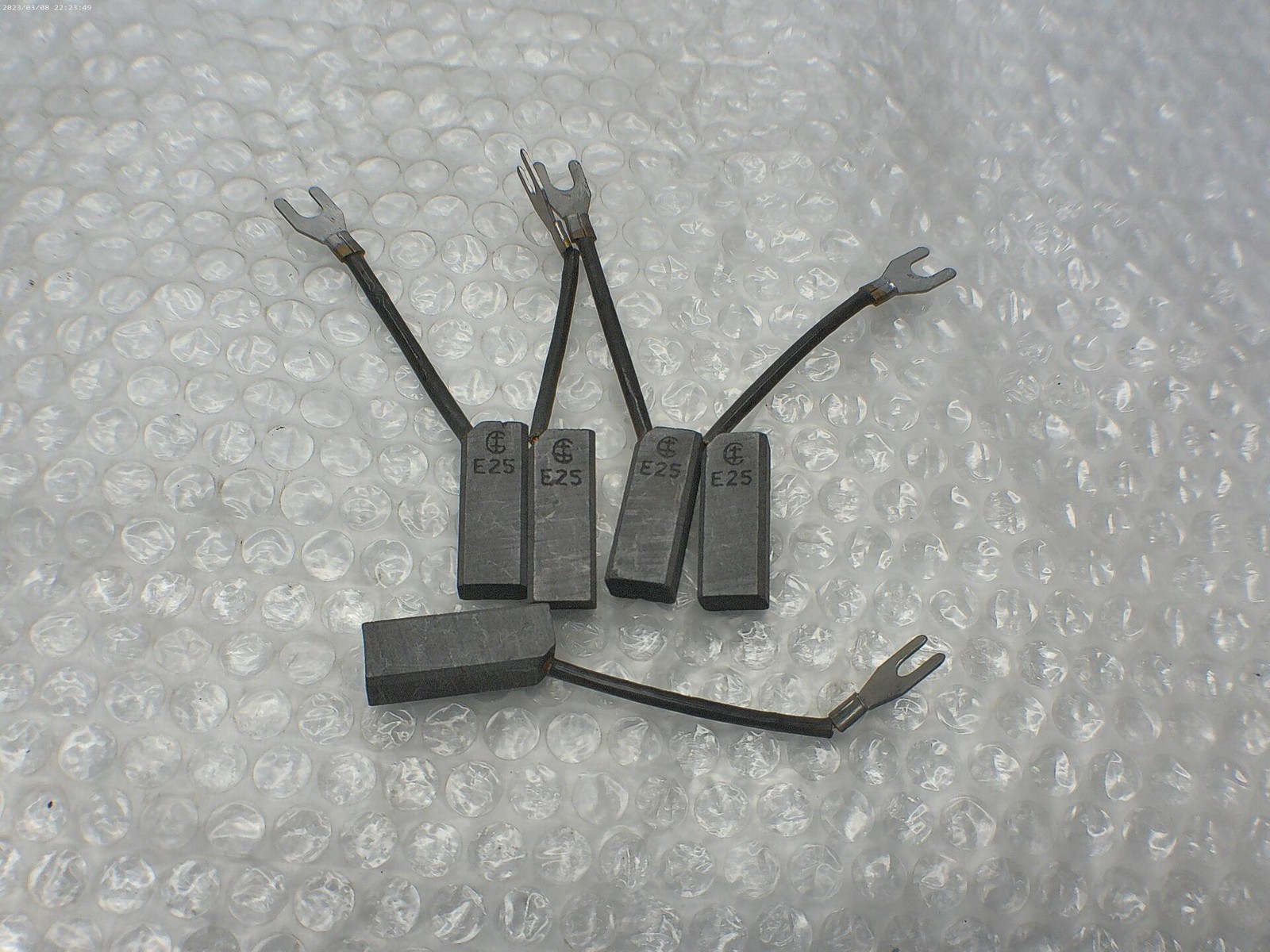 INDUSTRIAL SPARE E25 CARBON BRUSH LOT OF 5 NSNP