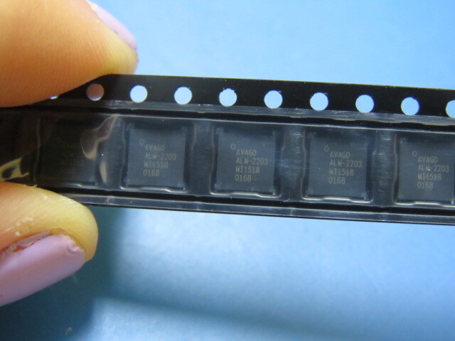 AVAGO ALM2203TR1G Qty of 1 per Lot SDARS LNA MODULE/ LOW NOISE AMPLIFIER