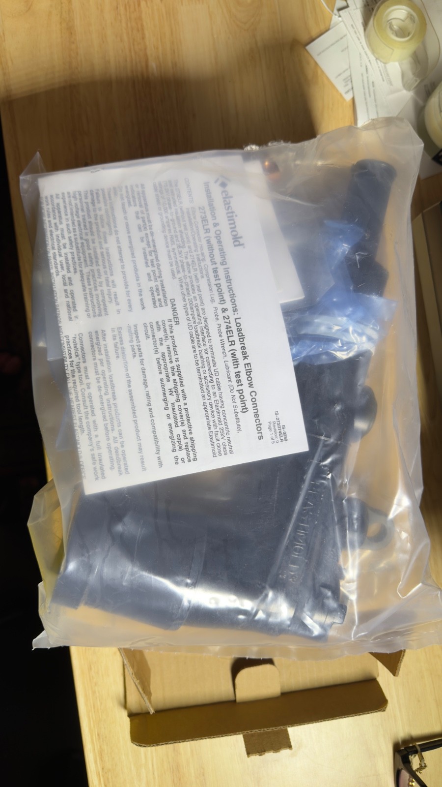 Elastimold 274ELR-88110-240 Extended Length Elbow .880-1.110 200AMP Loadbreaker